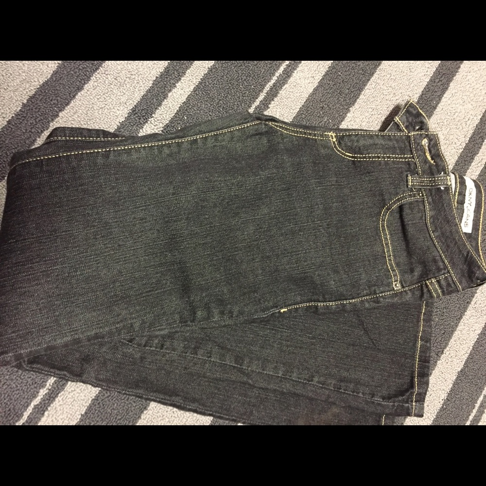 DKNY straight leg dark (almost black) jeans-size 4